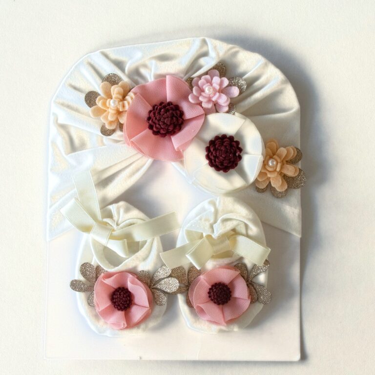 Set de gorro turbante y baletas para bebé con flores · Flor – color Blanco