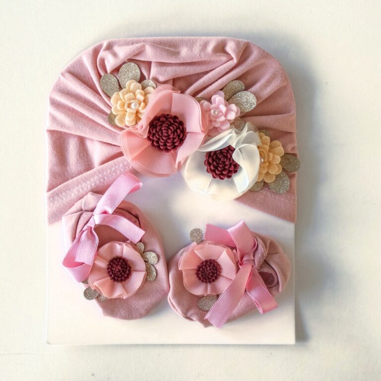 Set de gorro turbante y baletas para bebé con flores · Flor – color Rosado