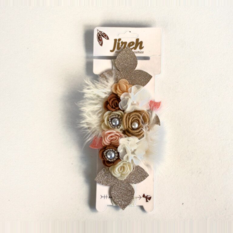 Tocado para bebé con flores y plumas · Gaby – color Tierra